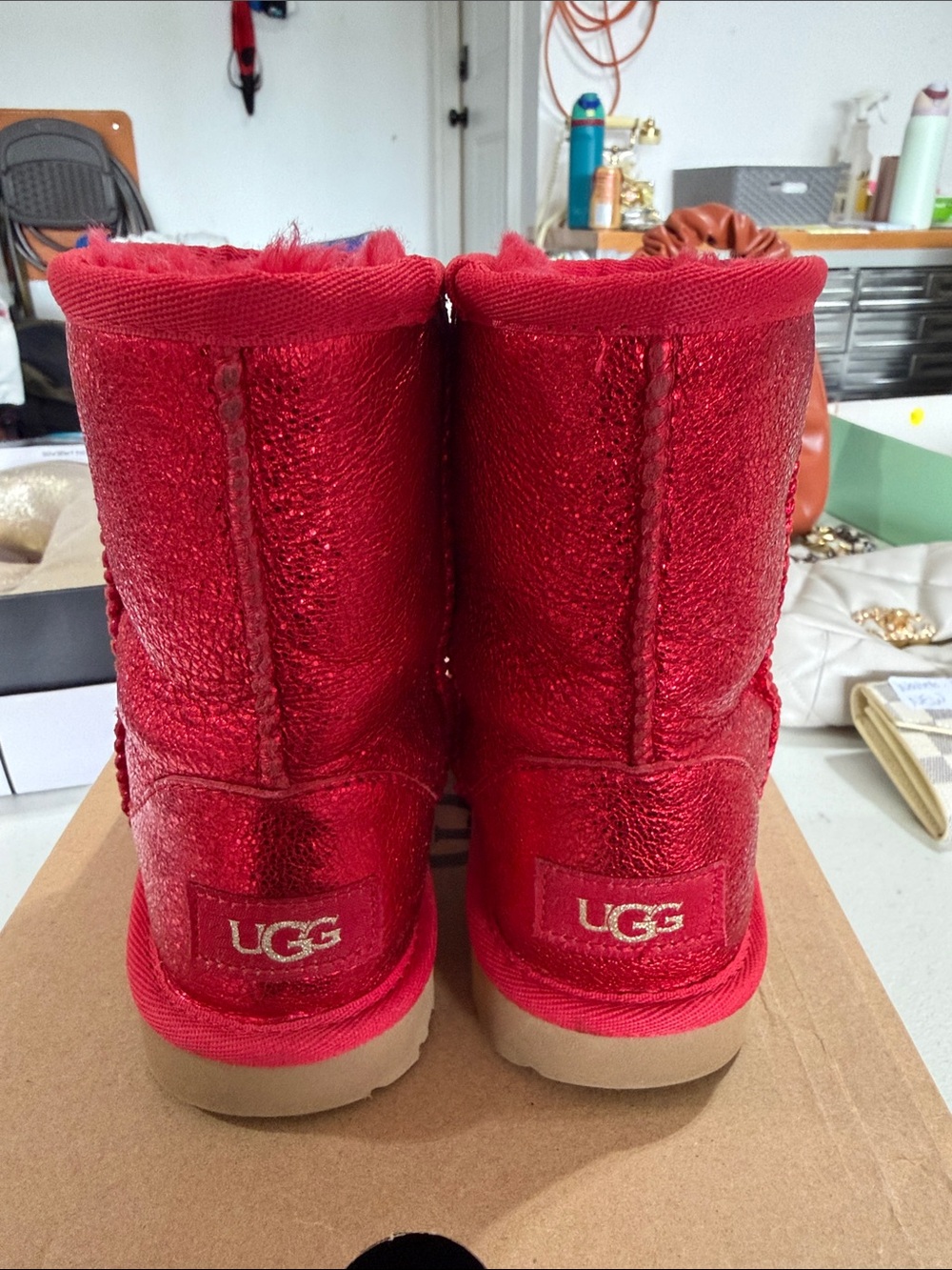 Toddler girl UGGs size 11 - Picture 3 of 5